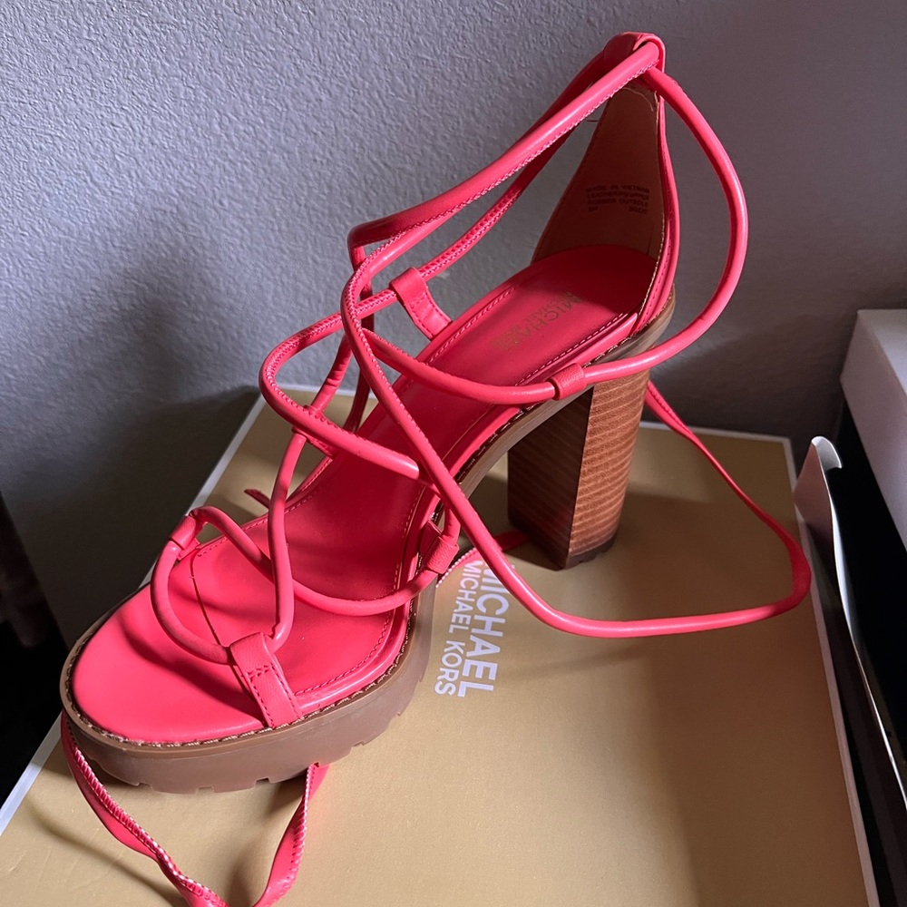 Bought size too big and forgot to send back